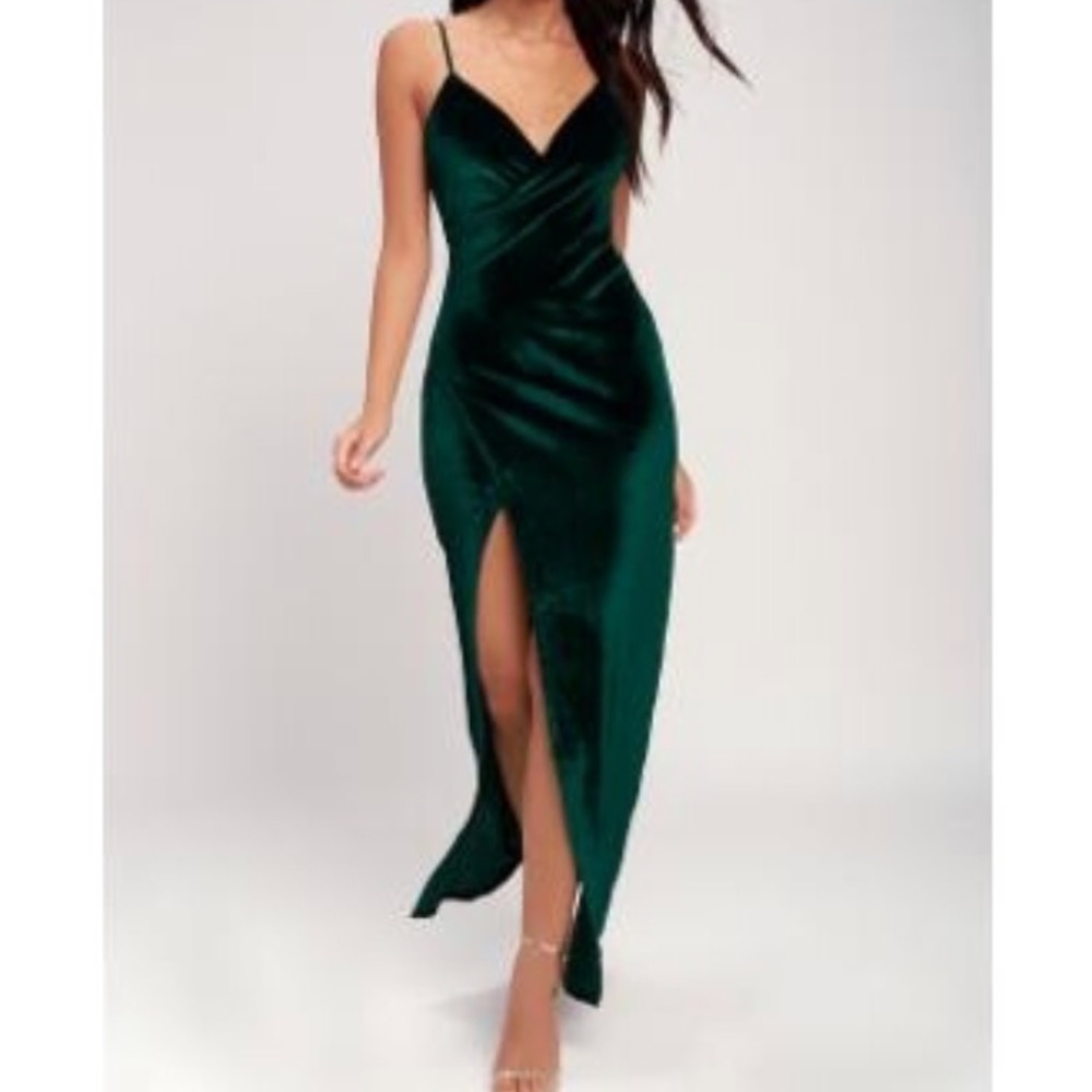 Lulu’s Green Velvet Maxi Dress with Leg Slit
